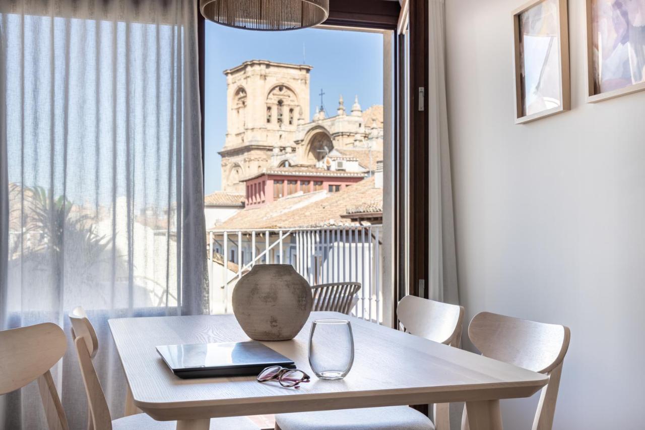 Apartamentos Libere Granada Catedral Bagian luar foto
