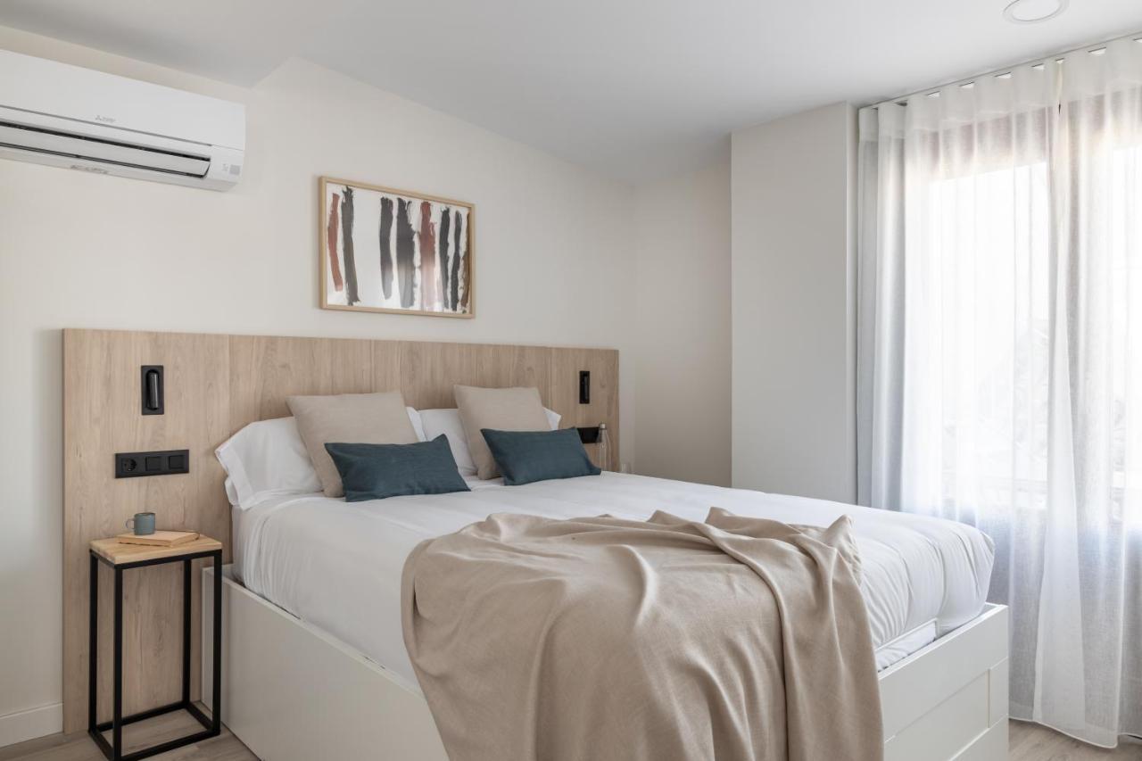 Apartamentos Libere Granada Catedral Bagian luar foto