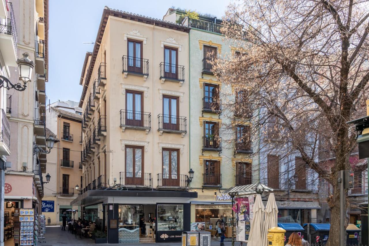 Apartamentos Libere Granada Catedral Bagian luar foto